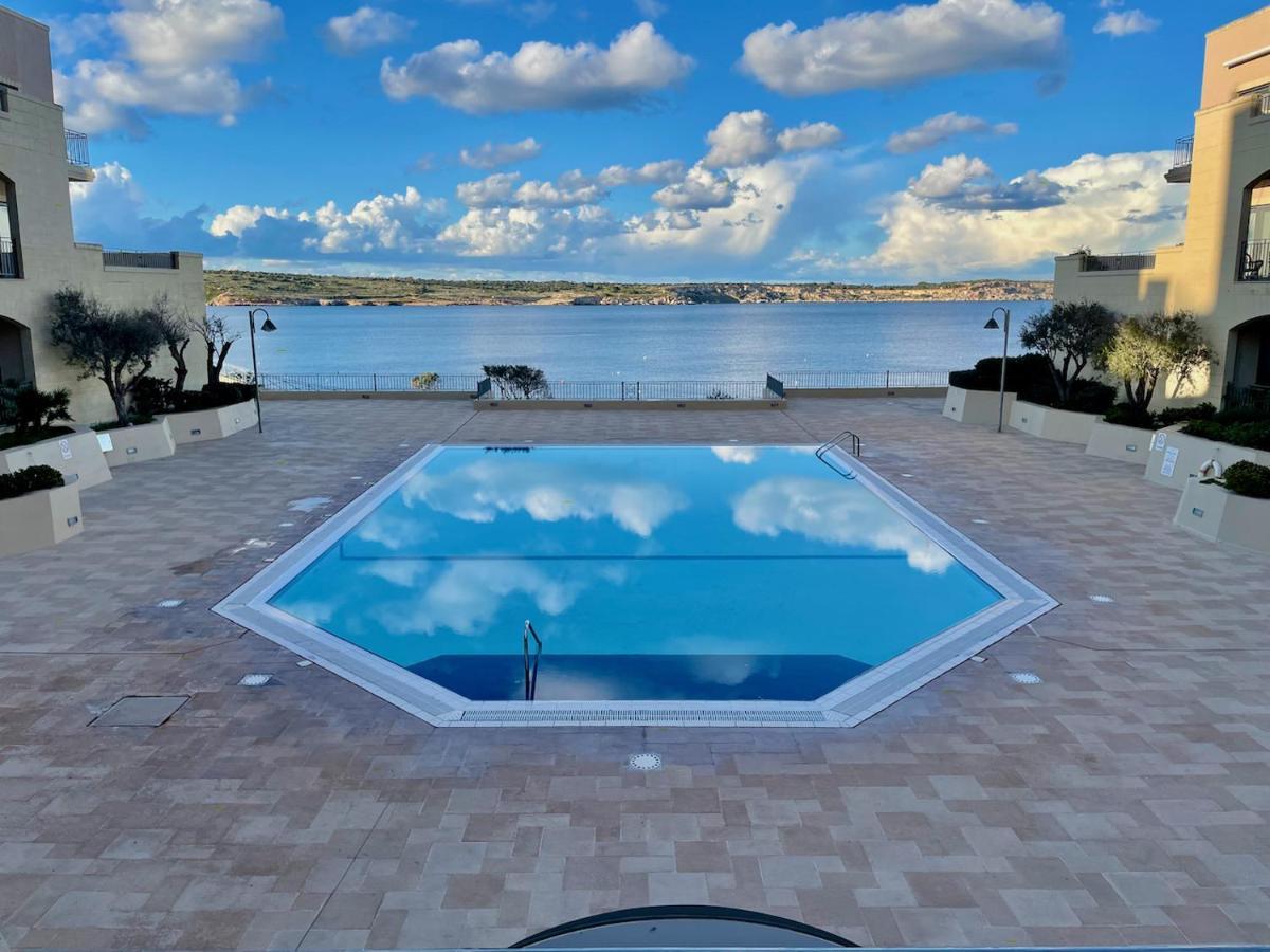 Spacious Luxurious Apartment With Seaview Mellieha Luaran gambar