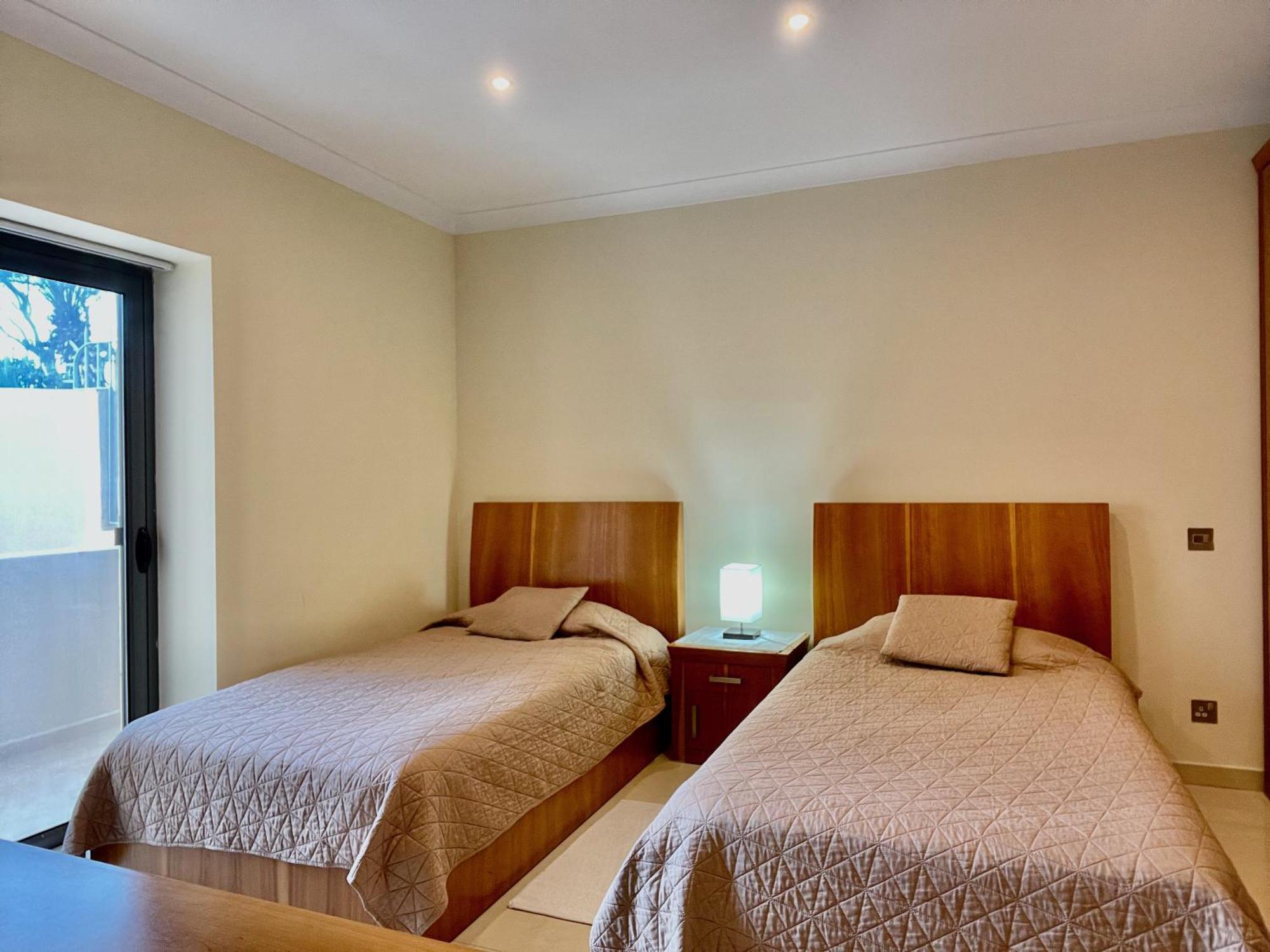 Spacious Luxurious Apartment With Seaview Mellieha Luaran gambar