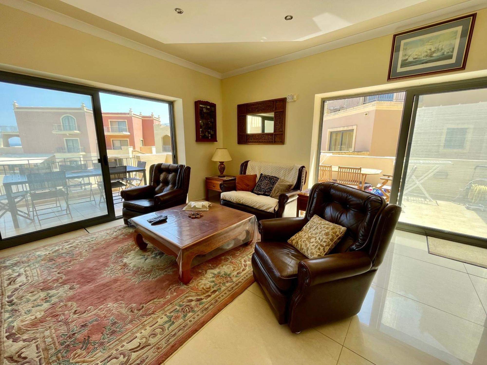 Spacious Luxurious Apartment With Seaview Mellieha Luaran gambar