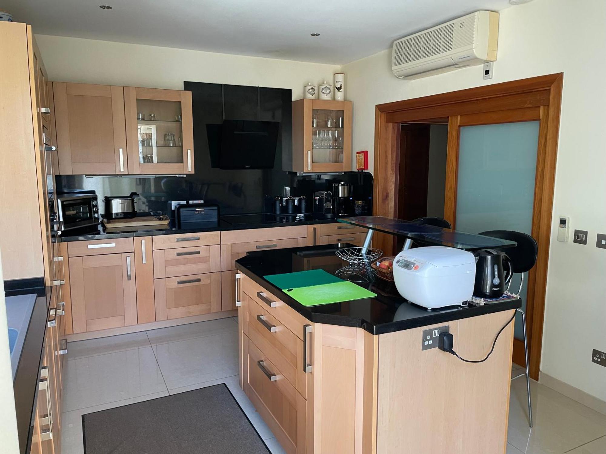 Spacious Luxurious Apartment With Seaview Mellieha Luaran gambar